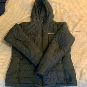 All black, Columbia, size XL